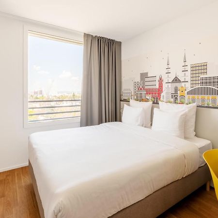 B&B Hotel Базель Экстерьер фото